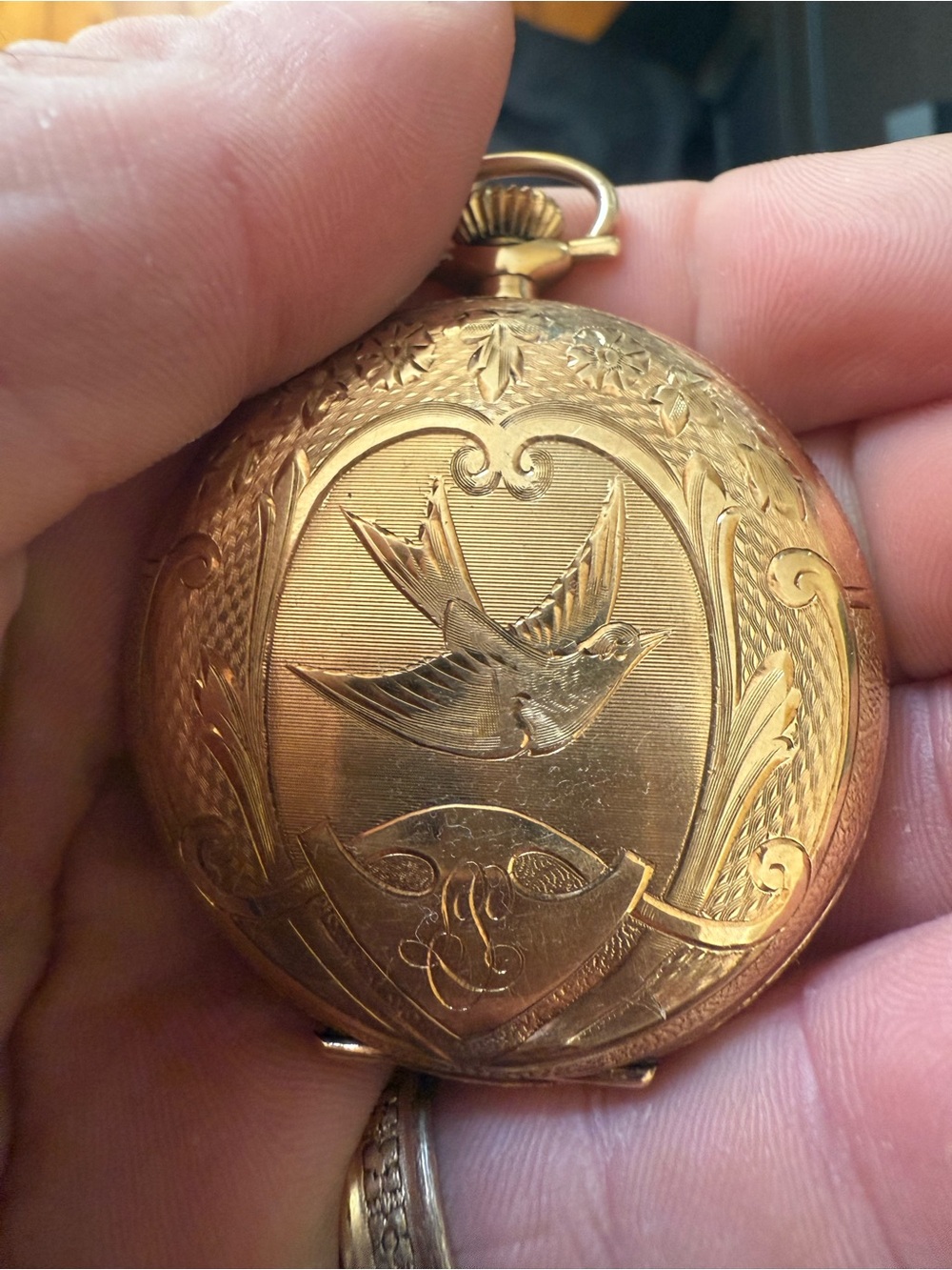 Antique Waltham USA hunter’s pocket watch 14k gold.